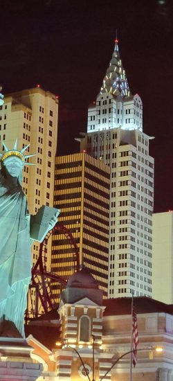 Vegas - Statue of Liberty